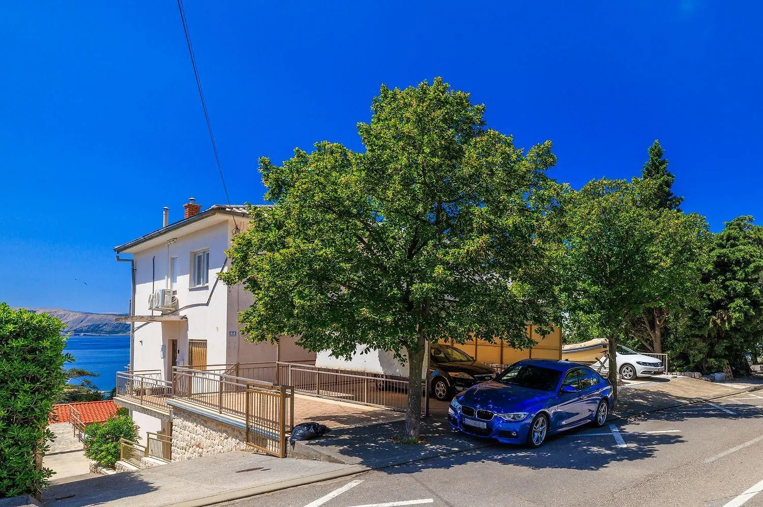 Modernes Apartment Nur 300 Meter Zum Strand Mit Meerblick, Waschmaschine, Trockner, Grill Novi Vinodolski